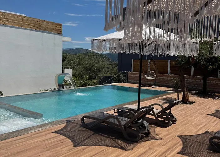 Villa Dinael Ksamil